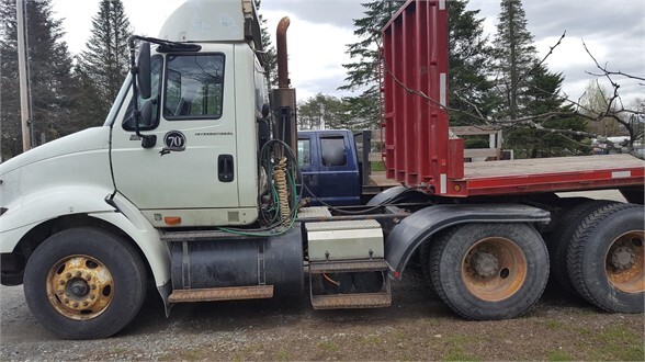 2007 INTERNATIONAL 8600 in Williamstown, VT