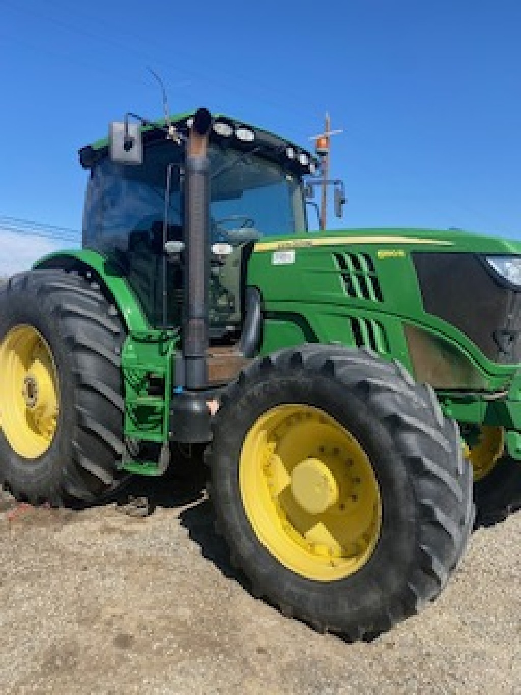 2012 JOHN DEERE 6190R 2 X UNITS in Coalinga, CA