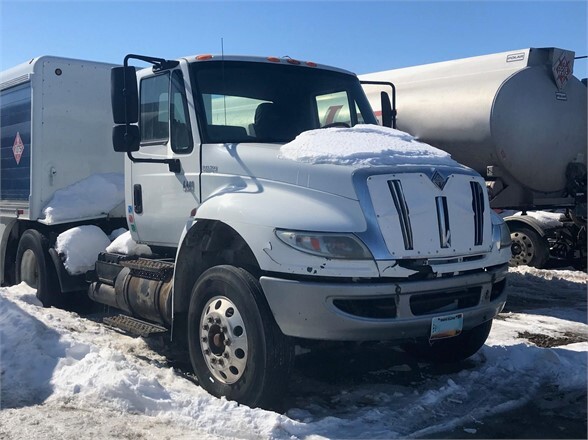 2008 INTERNATIONAL DURASTAR 4400 in Lund's Landing, ND