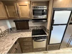 2018 Forest River 287BHSS Surveyor