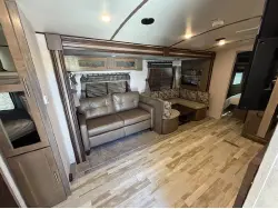 2018 Forest River 287BHSS Surveyor
