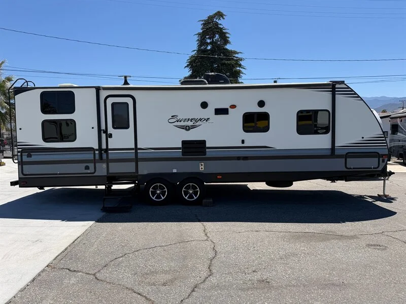 2018 Forest River 287BHSS Surveyor