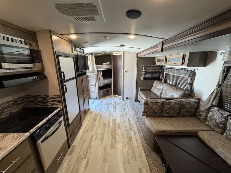 2018 Forest River 287BHSS Surveyor