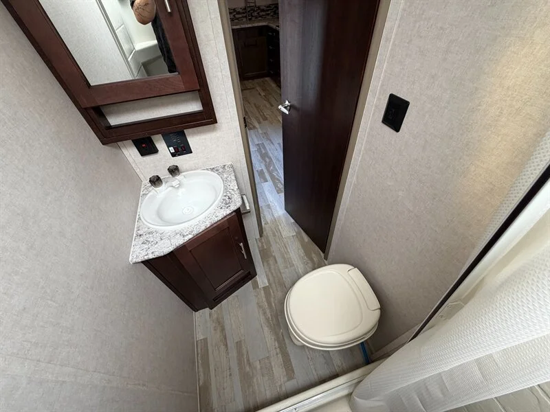 2018 Forest River 287BHSS Surveyor