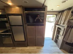 2018 Forest River 287BHSS Surveyor