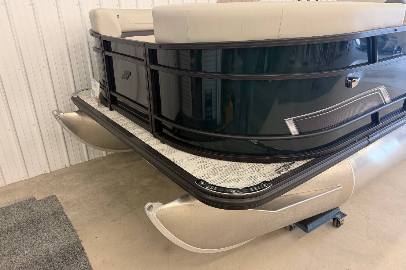 A photo of this 2026 Starcraft EX 20 Q DH