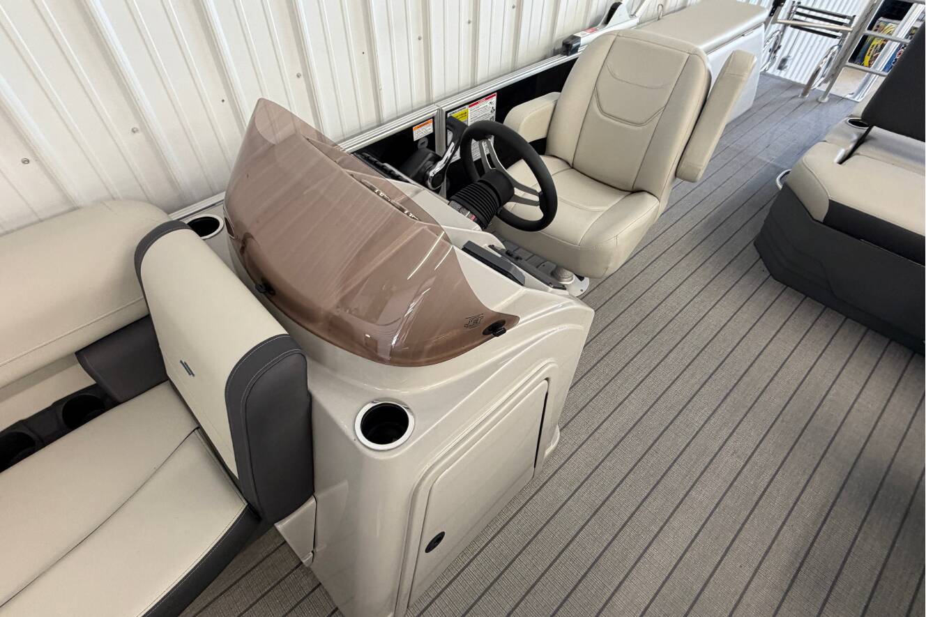 A photo of this 2026 Starcraft EX 20 Q DH