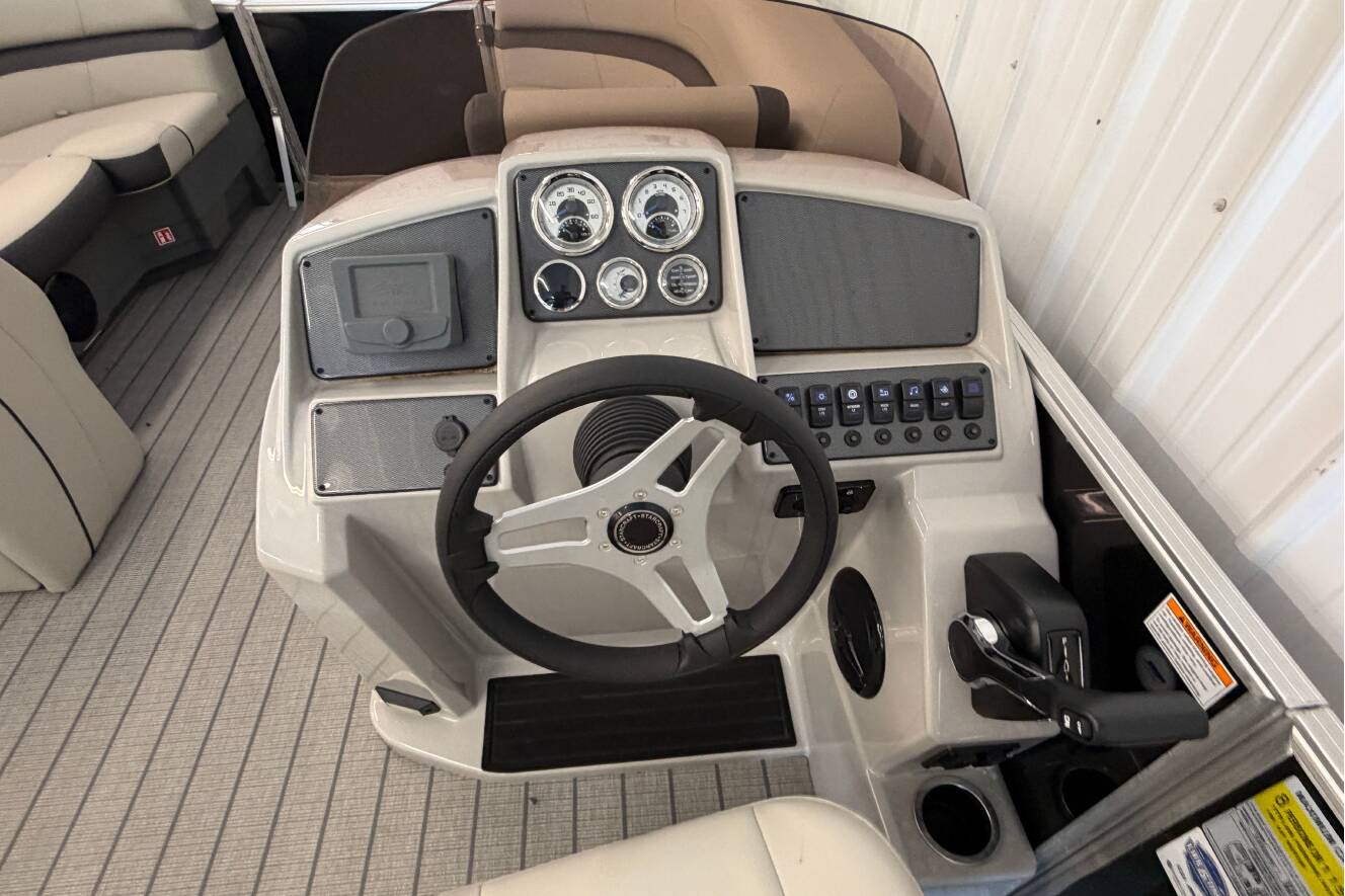 A photo of this 2026 Starcraft EX 20 Q DH