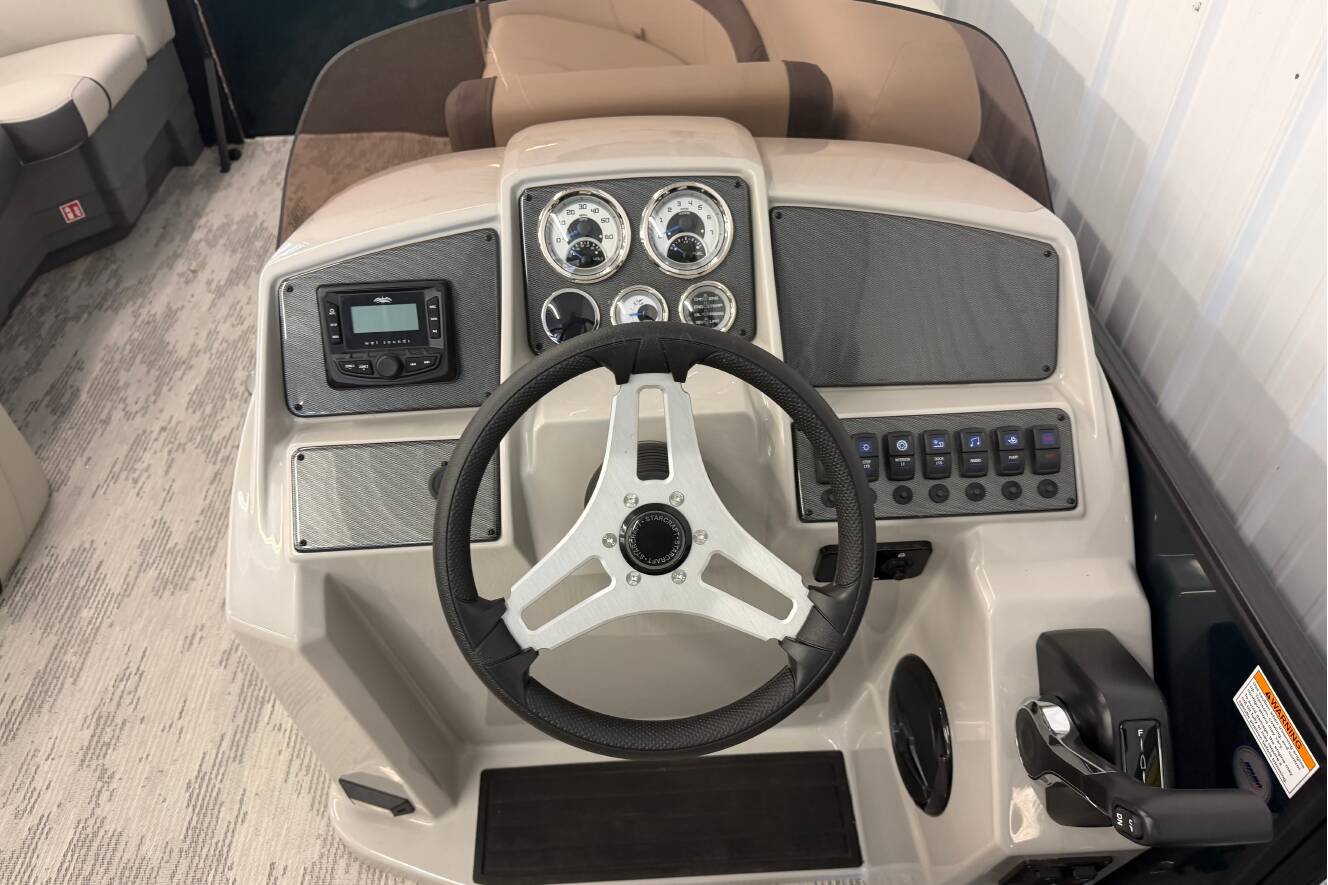 A photo of this 2026 Starcraft EX 20 Q DH