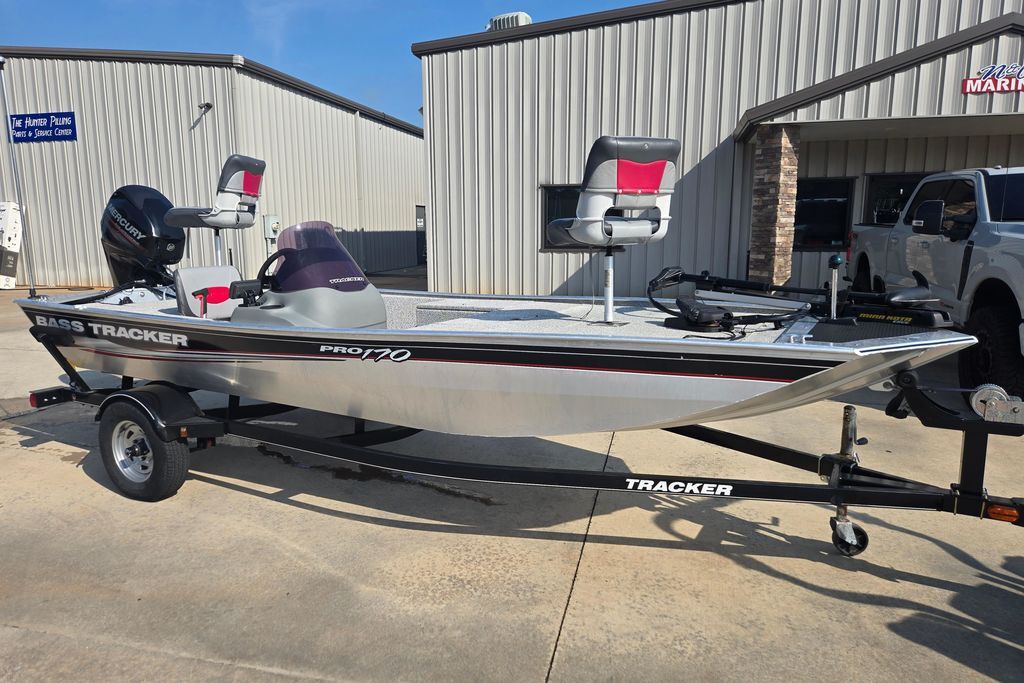 2014 Tracker® Boats Pro 170 in martin GA