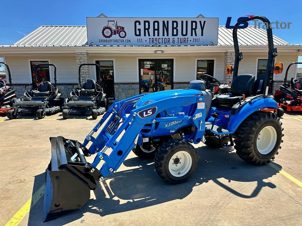 2025 LS Tractor XJ Series XJ2025H. in Granbury, TX