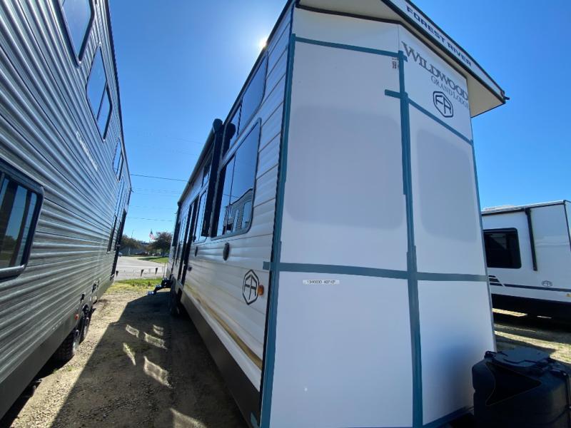 2026 Forest River Rv Wildwood Lodge 40FKP in coldwater MI