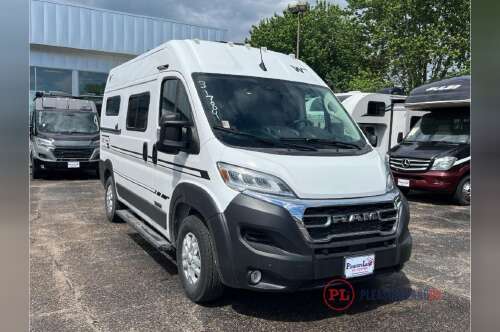 2027 Winnebago Solis Pocket 36A in shakopee MN