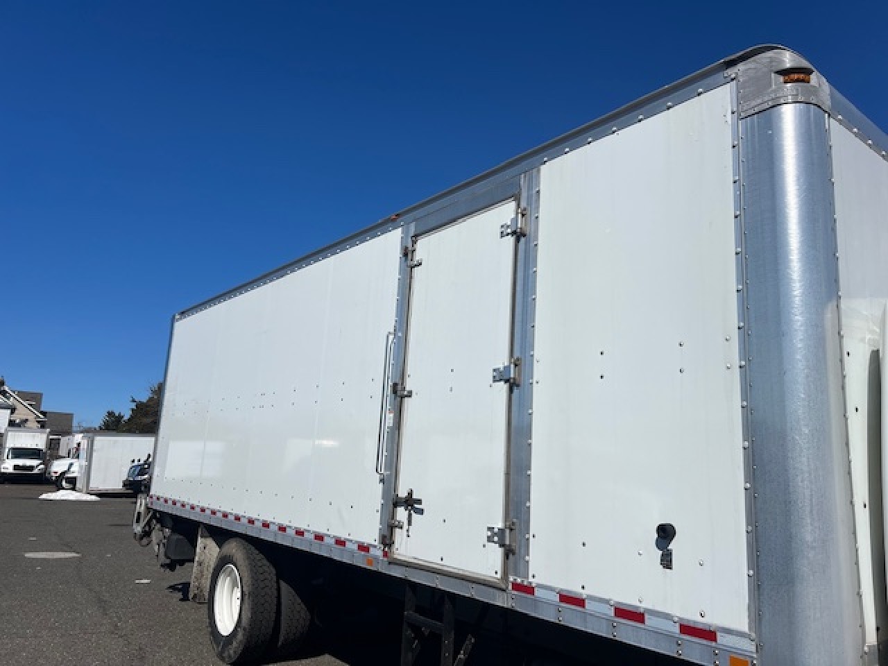 2015 MORGAN 26 FT in Neptune, NJ
