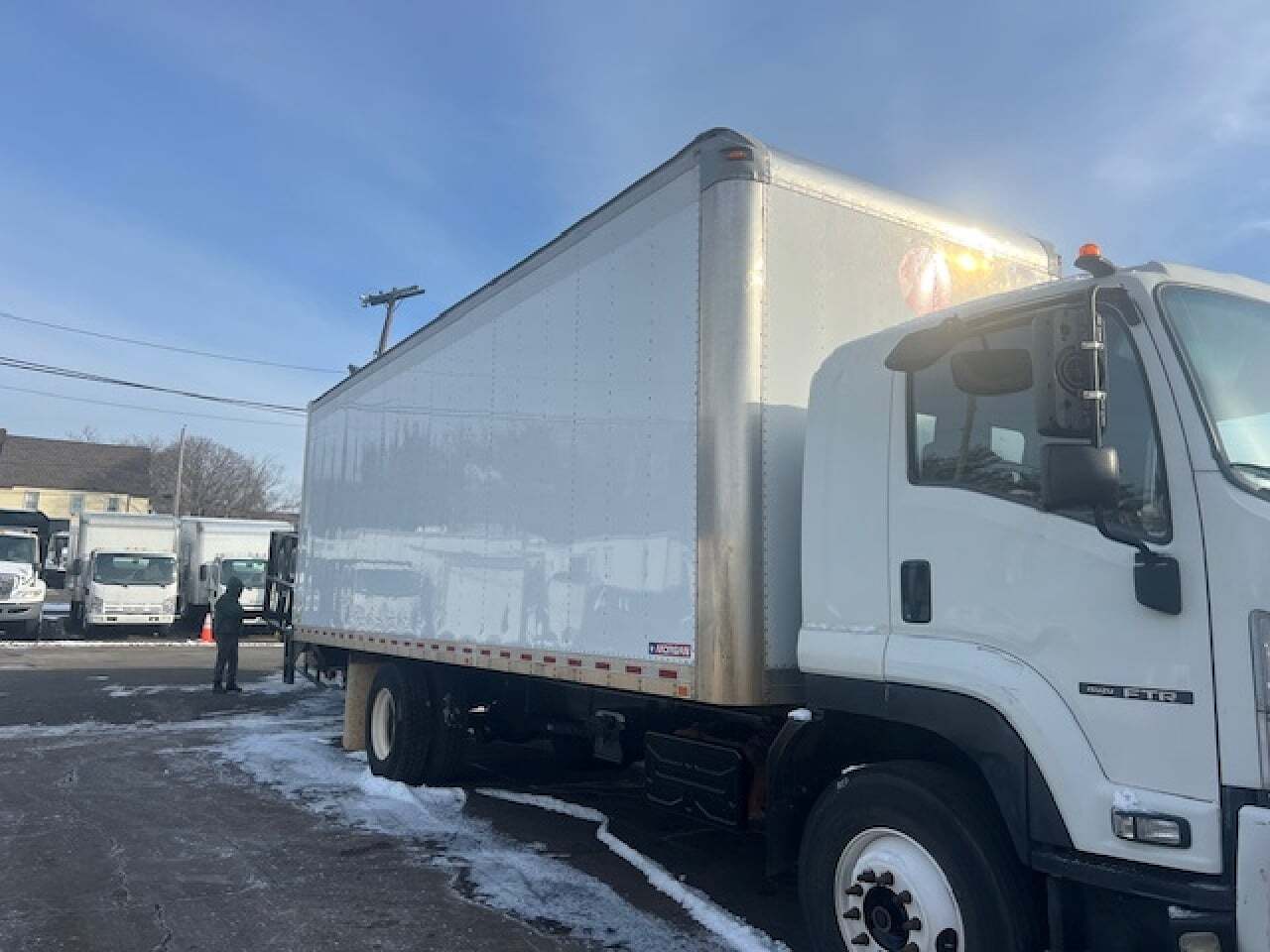2018 MORGAN 26 FT in Neptune, NJ