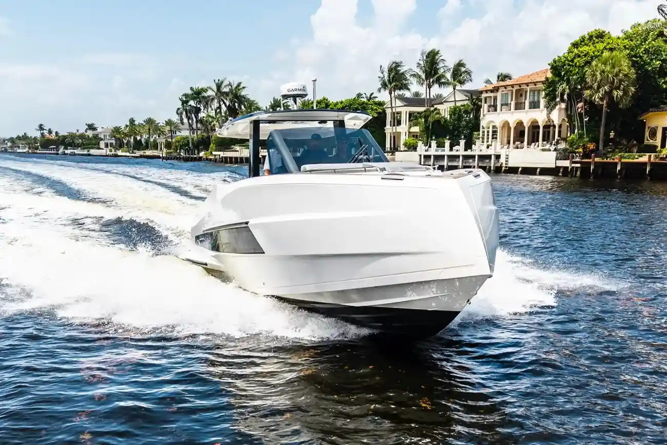 2024 Astondoa 377 Coupe Outboard in boca raton fl FL