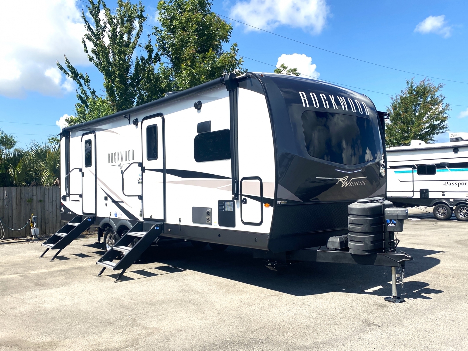 2025 Forest River Rockwood Ultra lite 2806BS in panama city FL