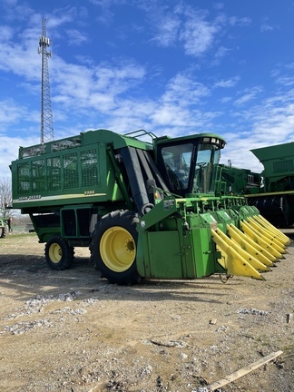 2001 John Deere 9986 in Dyersburg, TN