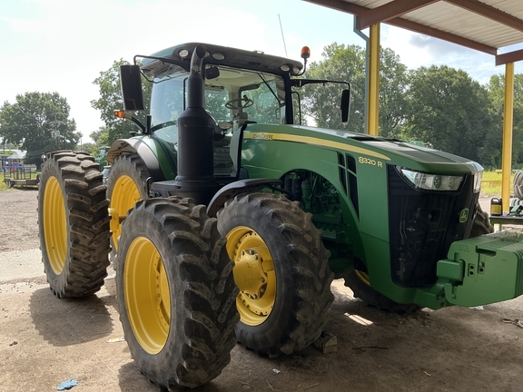 2017 John Deere 8320R in Lake Providence, LA