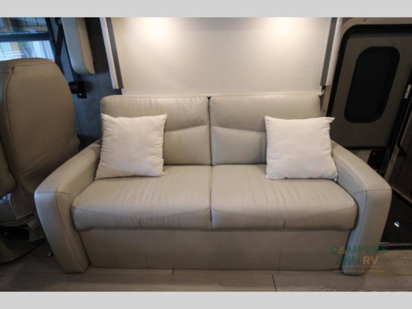 A photo of this 2022 Thor Motor Coach Palazzo 33.5