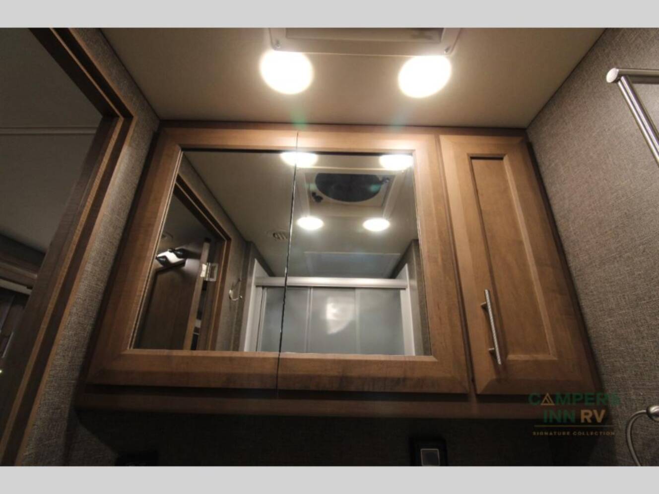 A photo of this 2022 Thor Motor Coach Palazzo 33.5