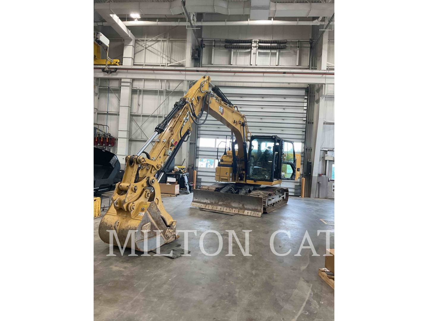 2023 CAT 315 in Richmond, VT