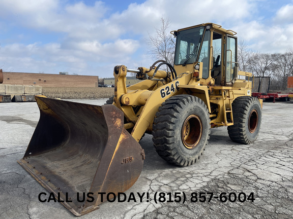 1996 John Deere 624G in Lisle, IL