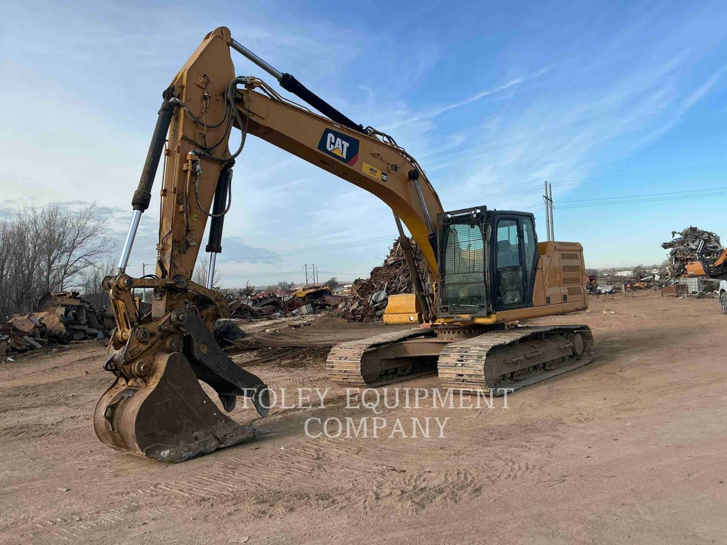 2018 CAT 32007 in Colby, KS