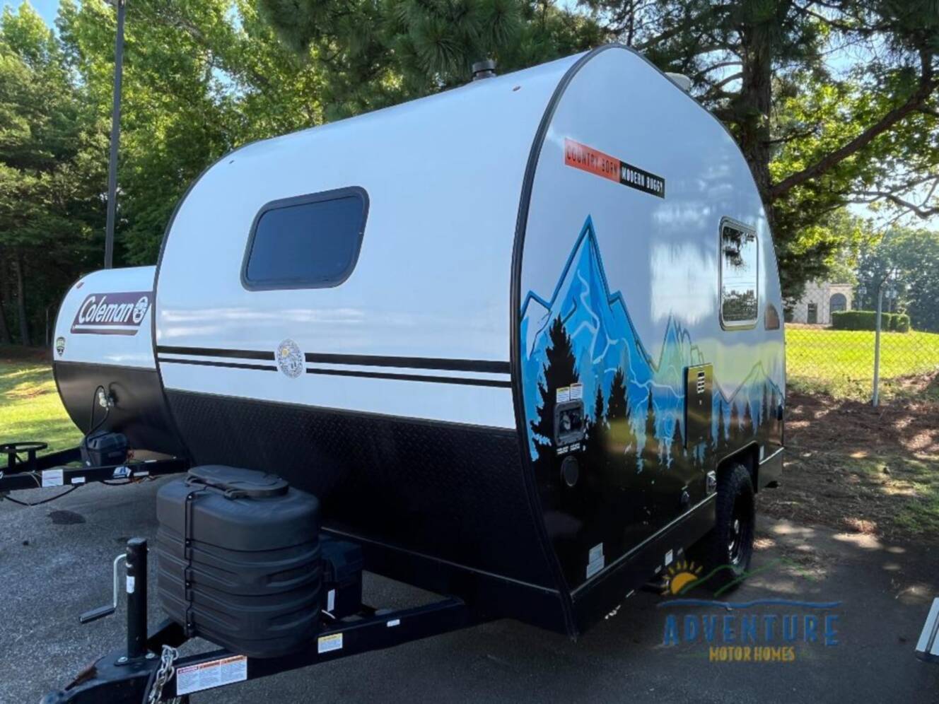 A photo of this 2024 Modern Buggy Rv Big Buggy BB12