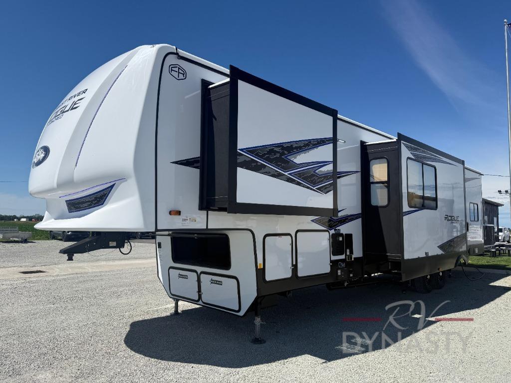 2027 Forest River Rv Vengeance Rogue Armored 4015 in bunker hill IN