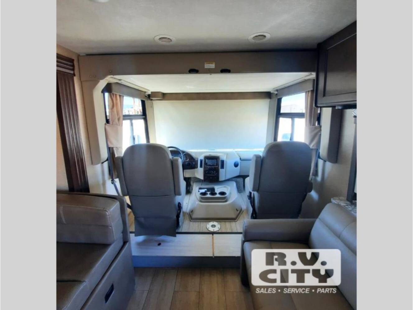 A photo of this 2019 Thor Motor Coach Freedom Traveler A30