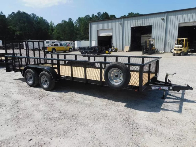 2025 TEXAS BRAGG TRAILERS 20P Commercial Grade With 24" Expanded Metal Sides in Hope Mills, NC