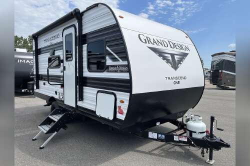 2027 Grand Design Transcend One 151BH in north tonawanda NY