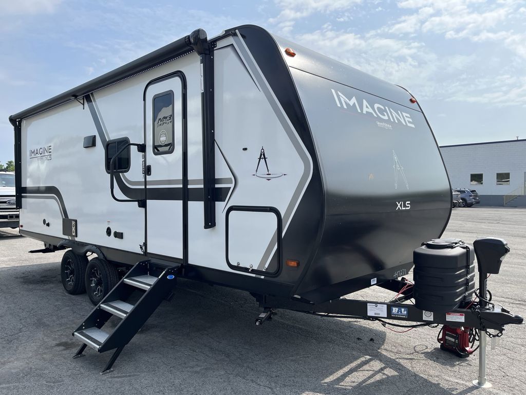 2027 Grand Design Imagine XLS 22BHE in north tonawanda NY