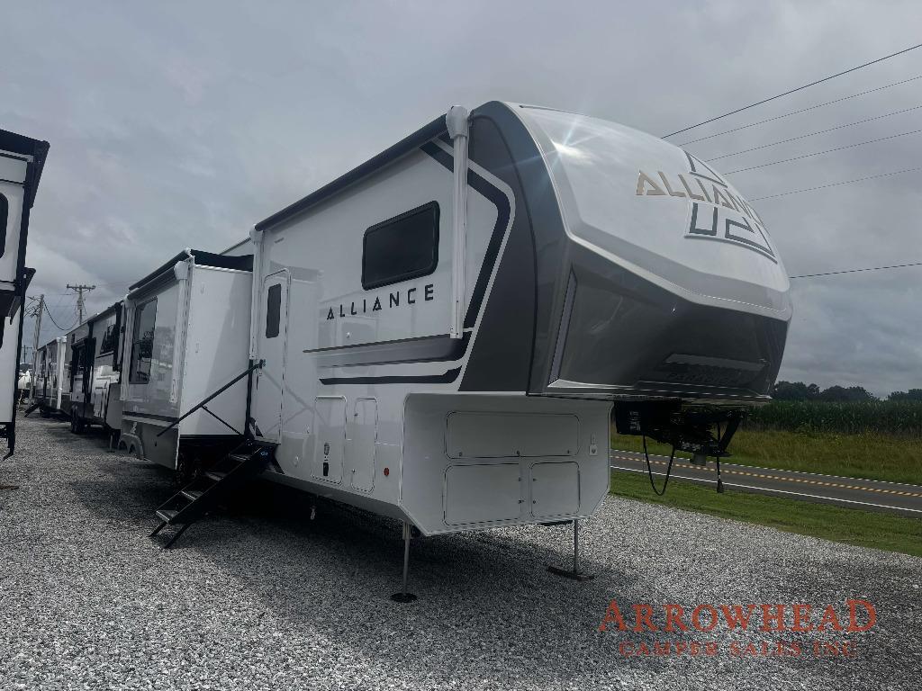 2027 Alliance Rv Paradigm 395DS in mayfield KY
