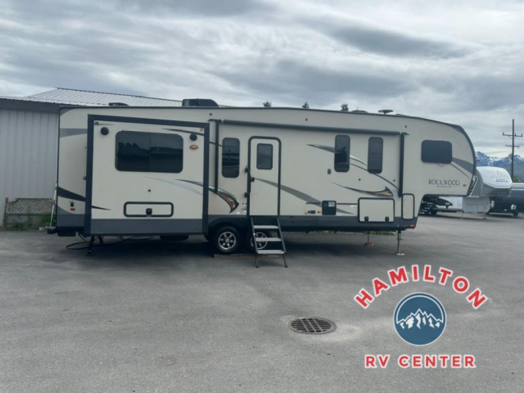 FOREST RIVER ROCKWOOD ULTRA LITE Fifth Wheels for sale - RVT