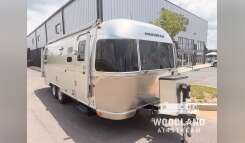 2015 Airstream Flying Cloud 25RBT RV