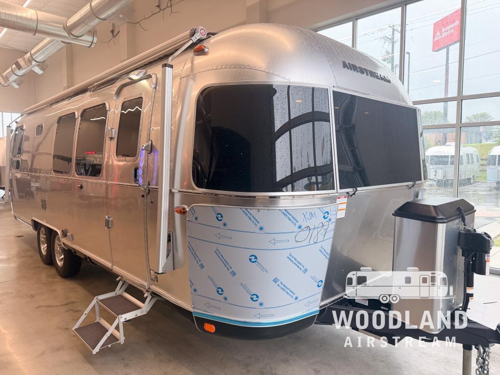 2026 Airstream Classic 28RB Twin in georgetown KY