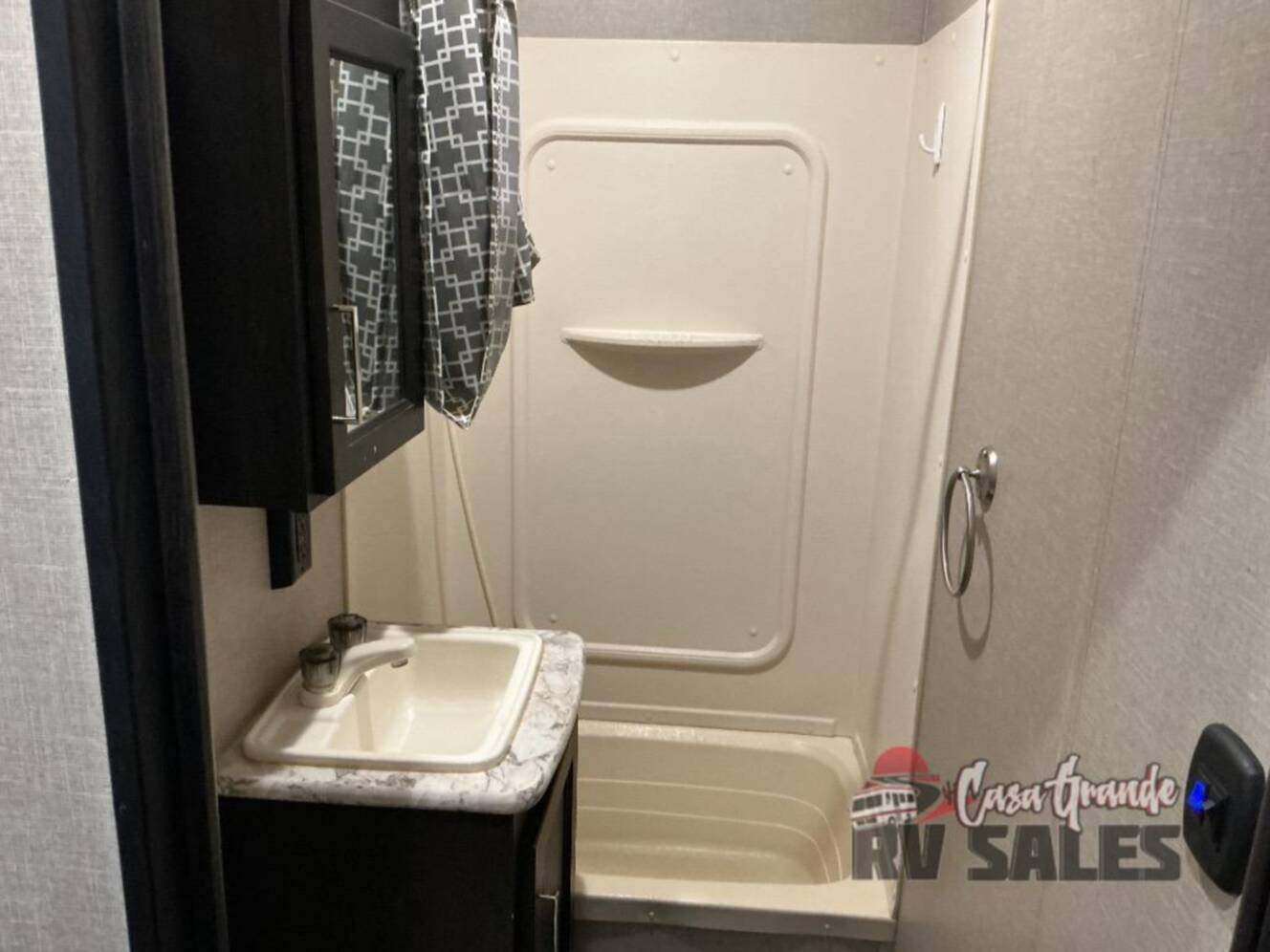 A photo of this 2018 Keystone Rv Impact 312