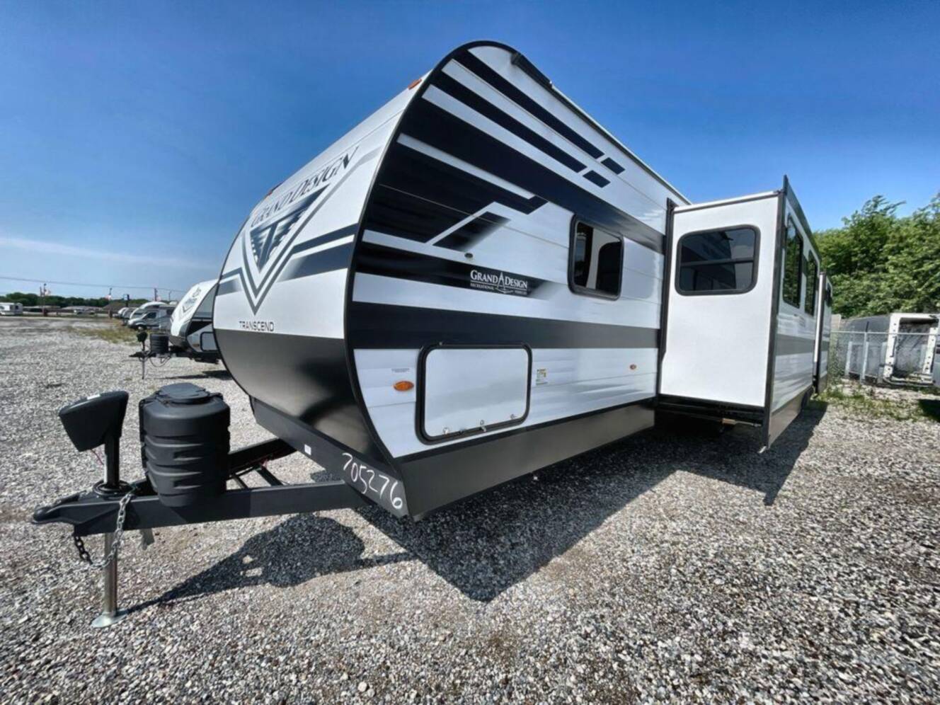 A photo of this 2027 Grand Design Transcend 325BHT