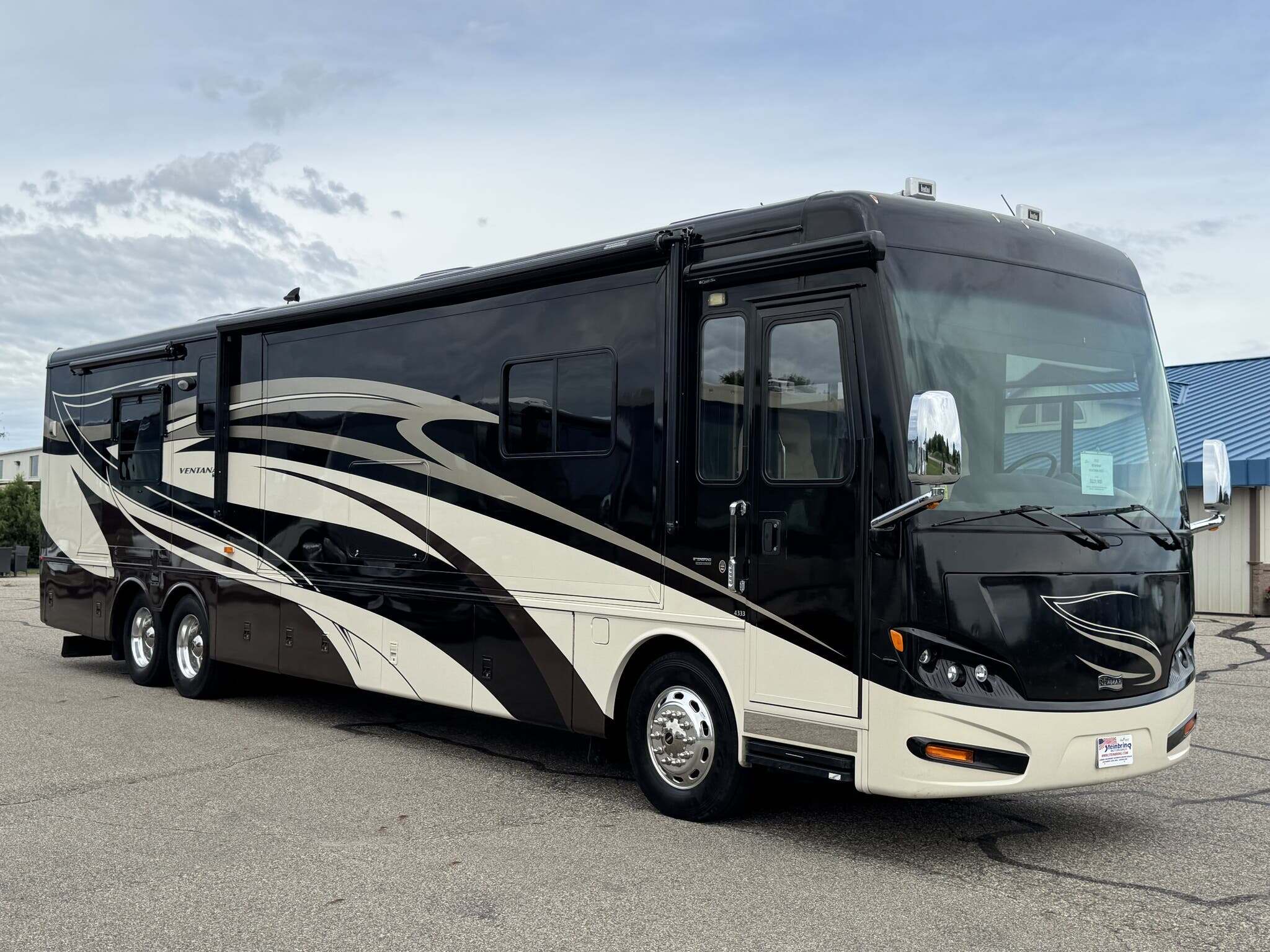 2012 Newmar Ventana 4333 in garfield MN