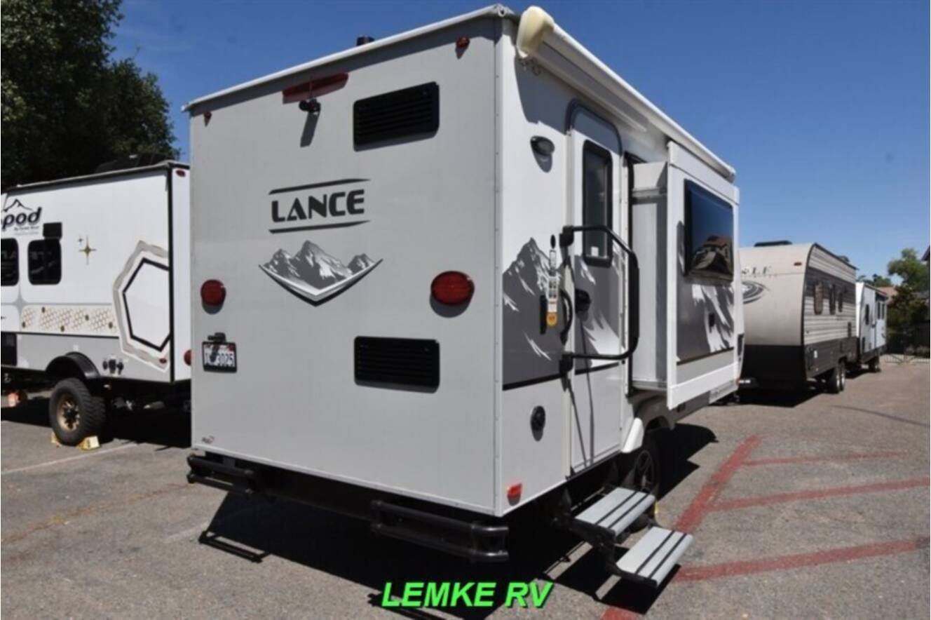 A photo of this 2021 Lance 1475