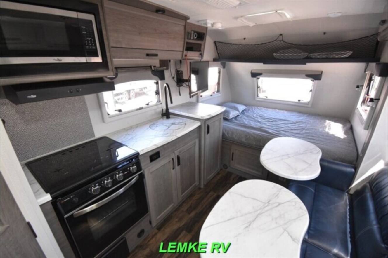 A photo of this 2021 Lance 1475