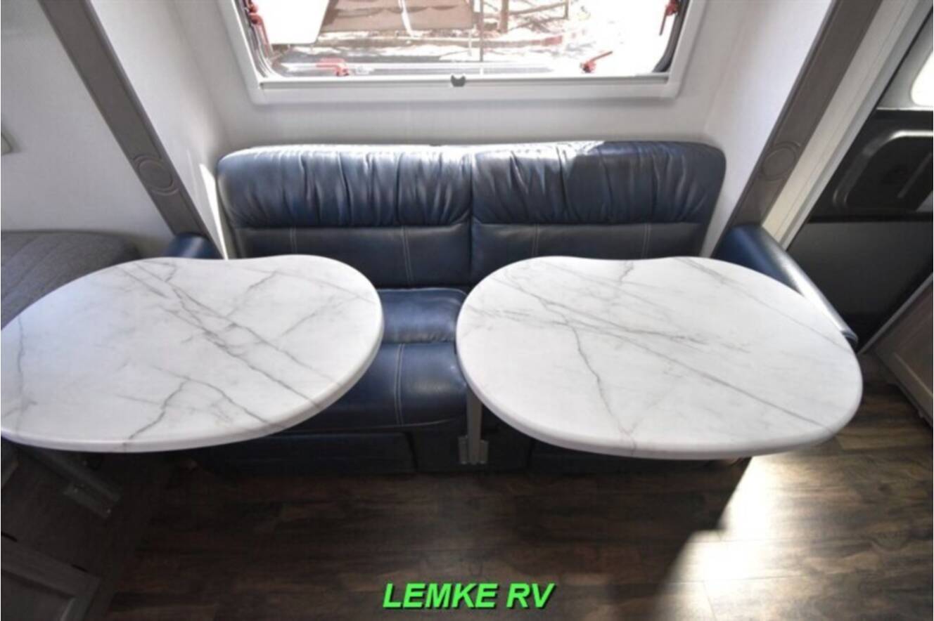 A photo of this 2021 Lance 1475