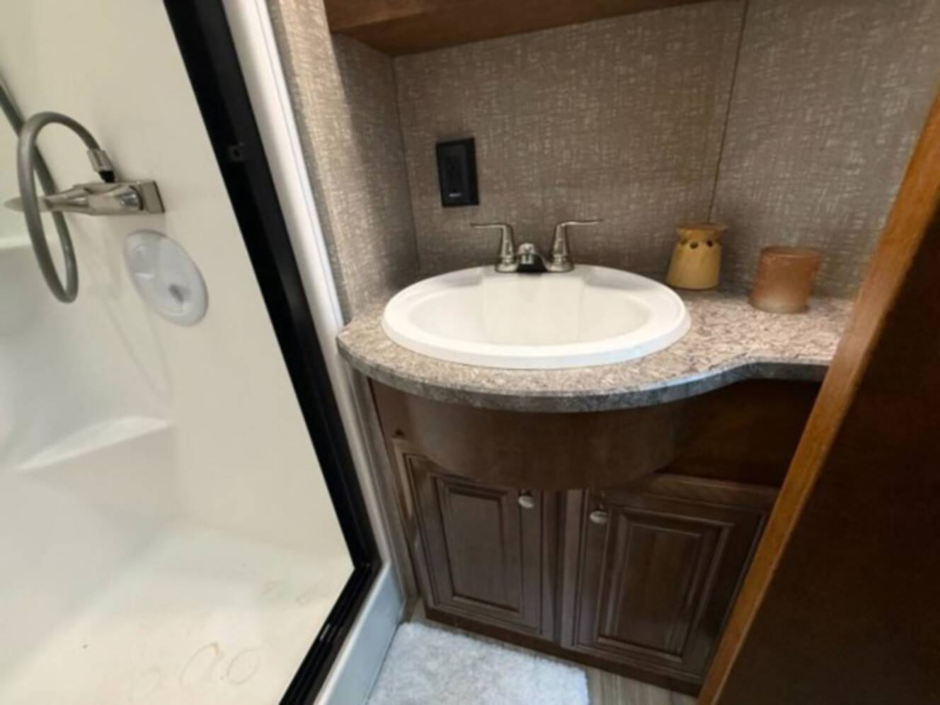 A photo of this 2019 Heartland Bighorn 39FL
