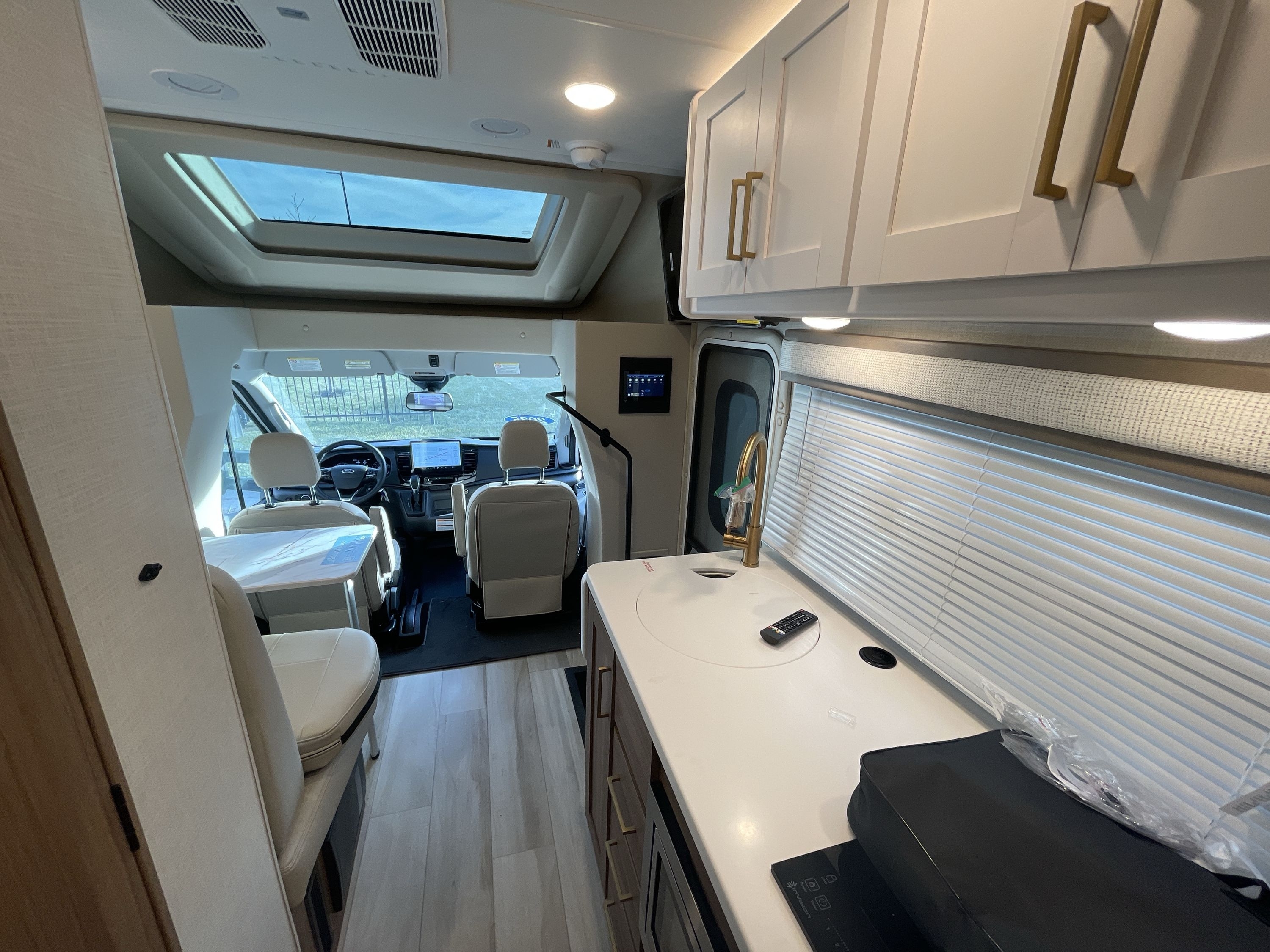 2026 Thor EDDIE BAUER 22ET 22EB in kansas city KS