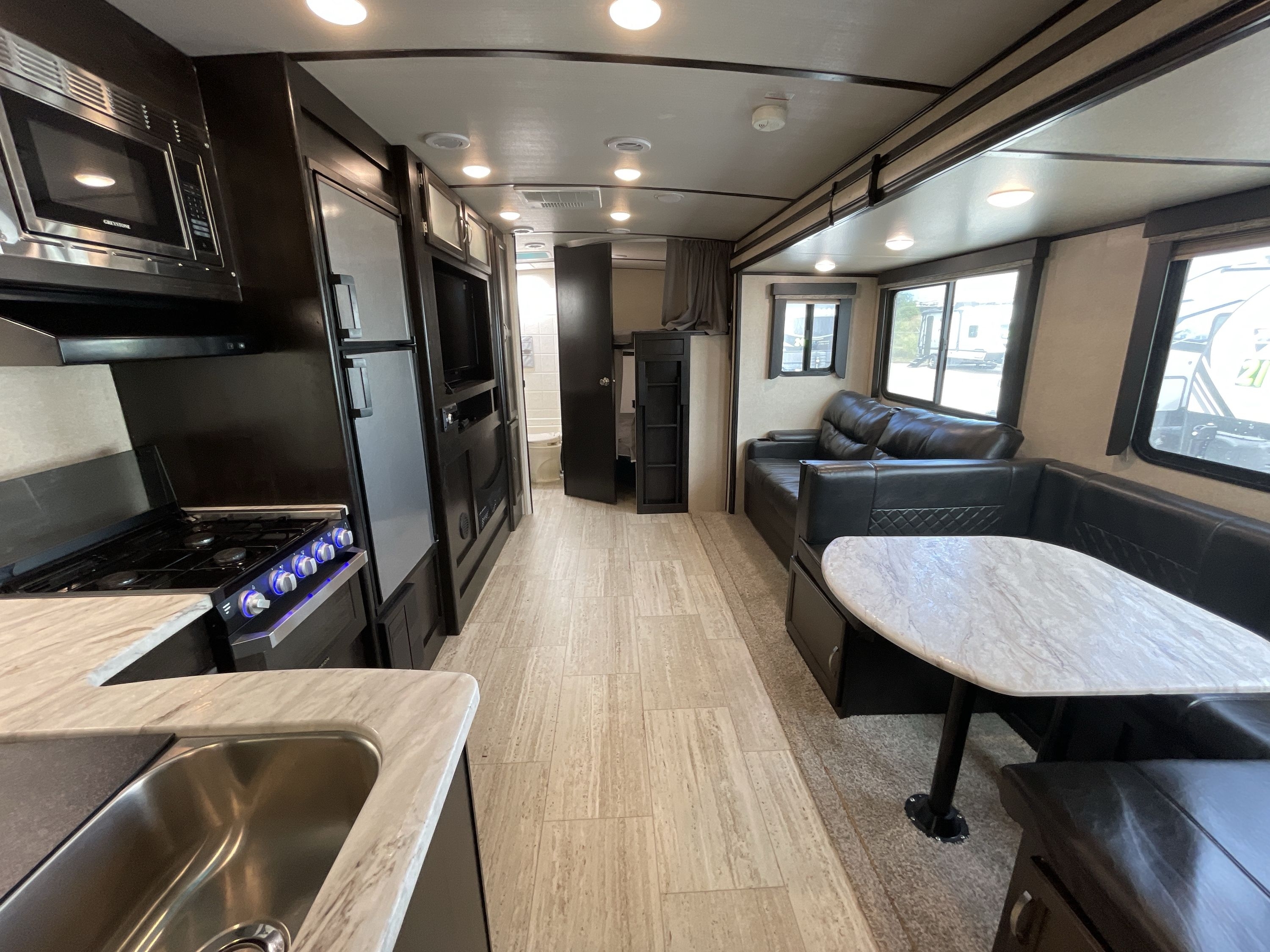 2021 Coachmen SPIRIT ULTRA LITE 2963BH in grain valley MO