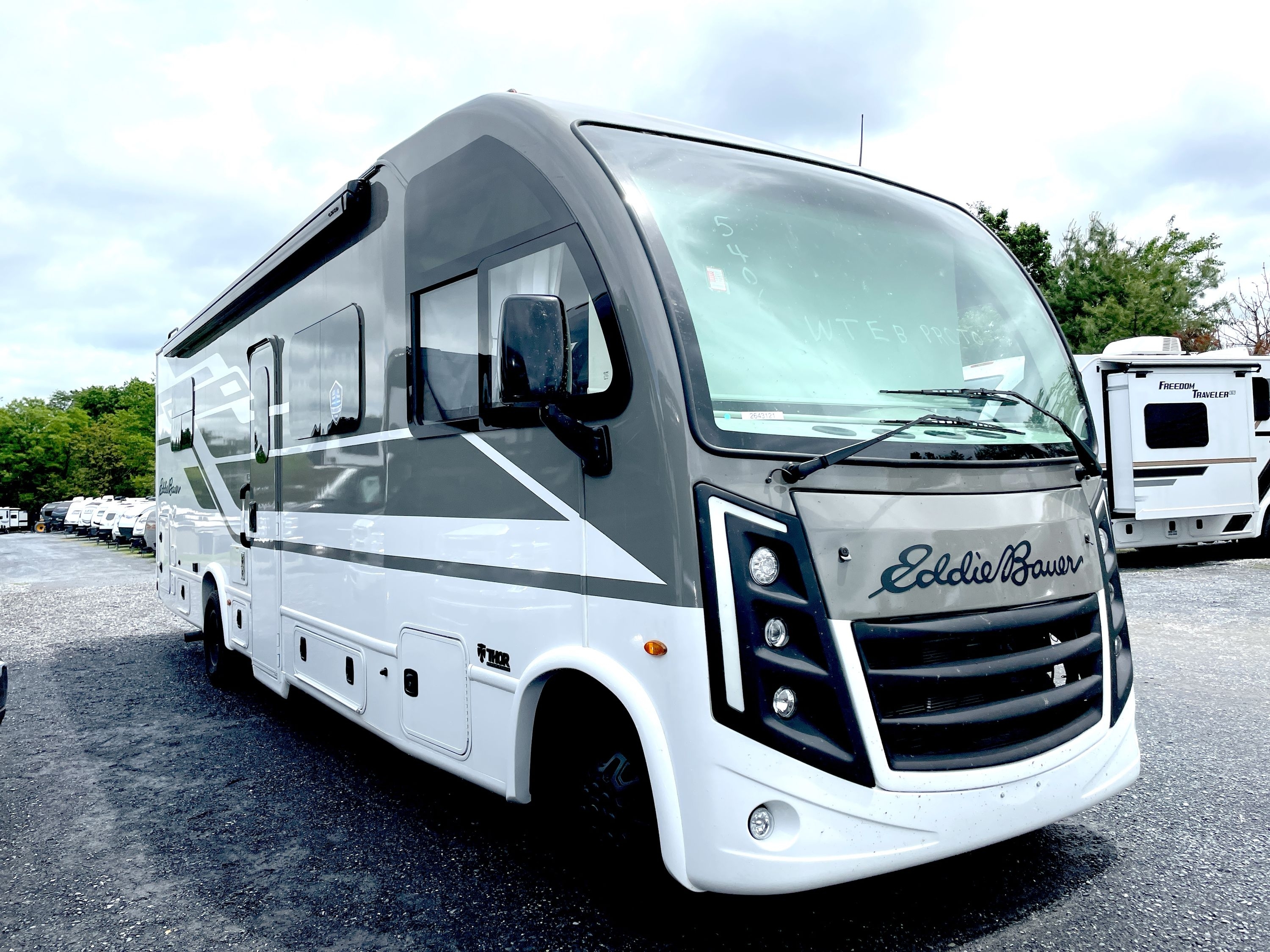 2027 Thor EDDIE BAUER EB28 in harrisburg PA