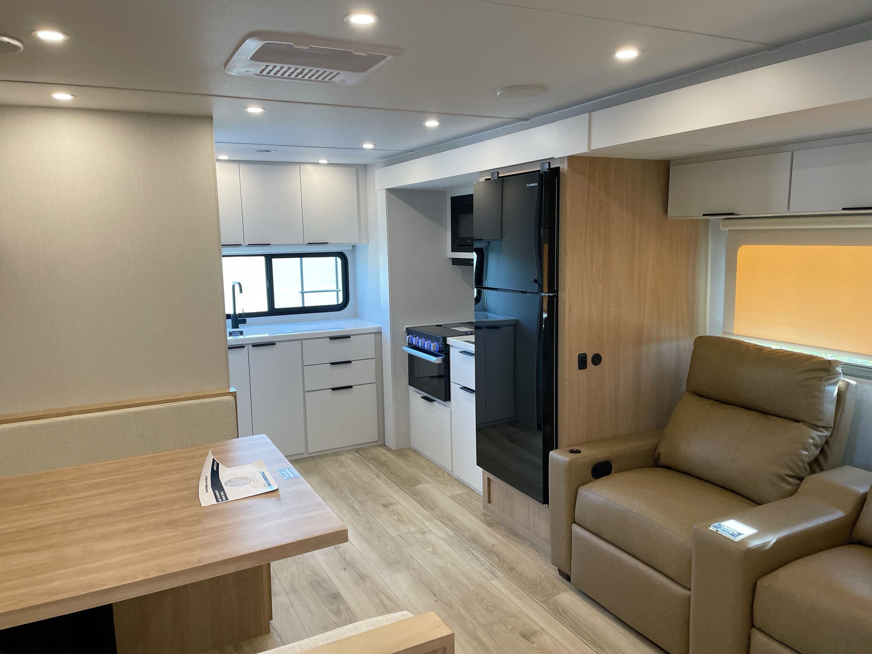 2026 Winnebago THRIVE 22MLS in wichita KS
