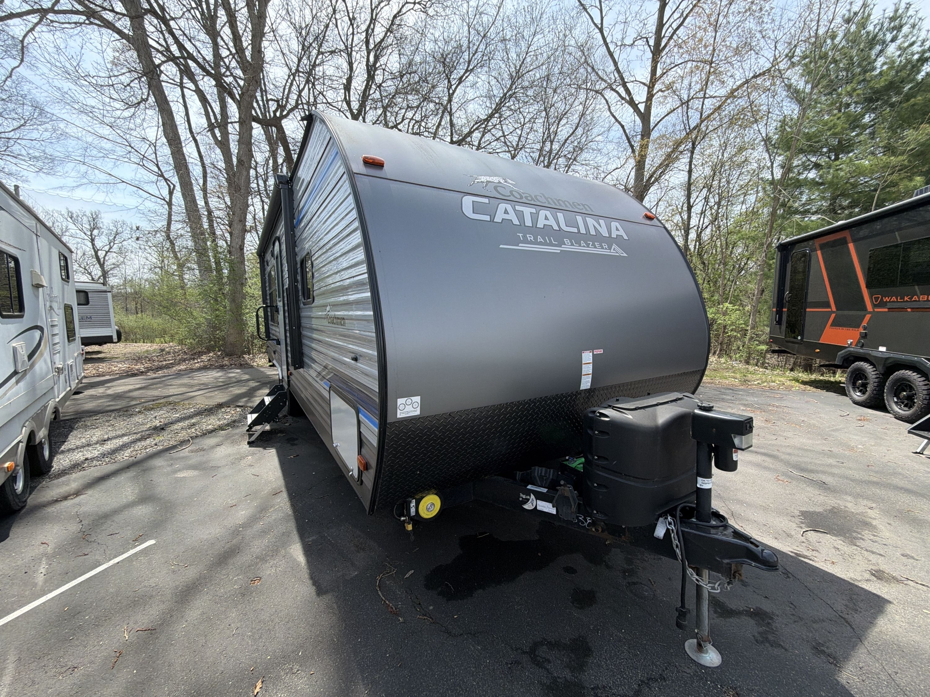 2020 Coachmen CATALINA TRAIL BLAZER 26TH in chelsea MI